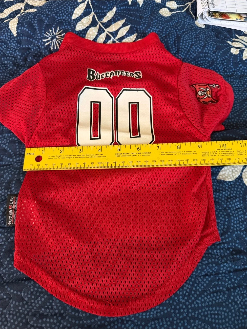 Buccaneers Hunter Pet Gear Red Pet Jersey Size M